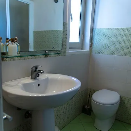 A Casa Di Amelie بيت ضيافة *